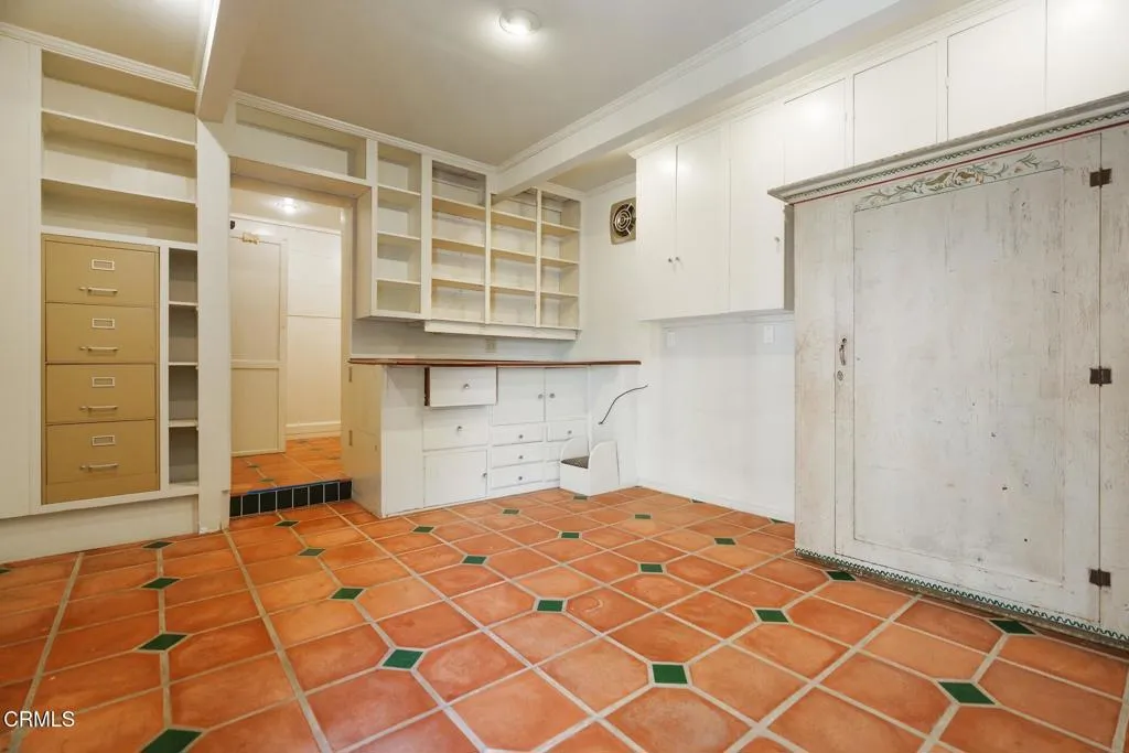 Additional image 114 of 2341 Meadow Valley Terrace, Los Angeles, CA 90039