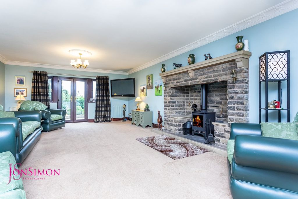 Additional image 10 of 5 bed detached house for saleRoundhill Road, Haslingden, Rossendale BB4