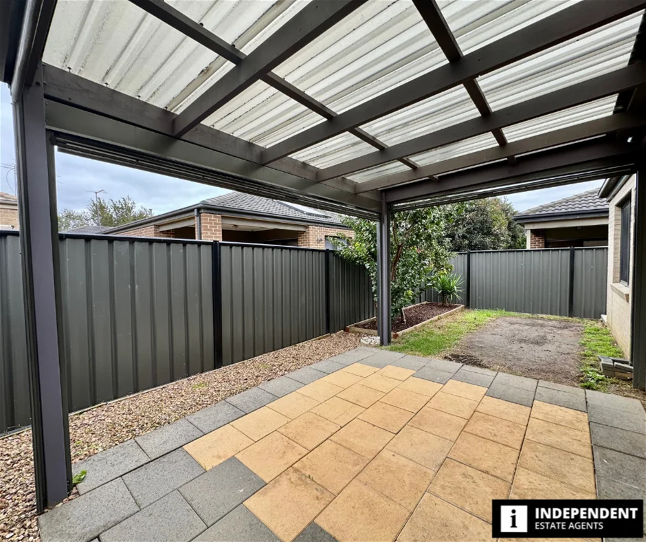 Additional image 8 of 22 Fleuve Rise, Clyde North VIC 3978