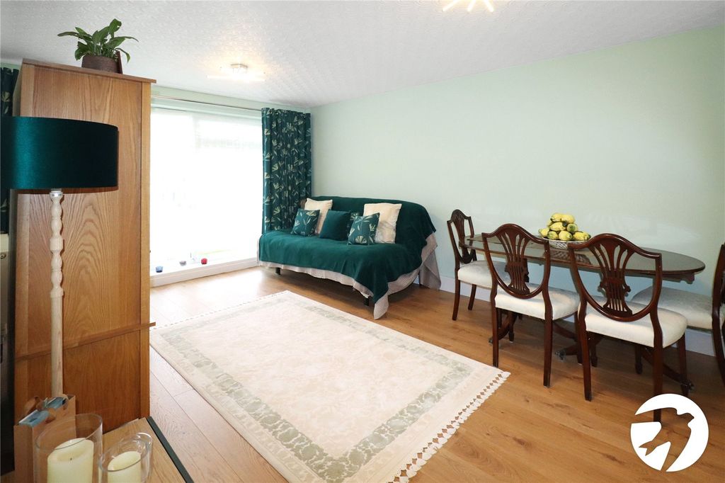 Additional image 12 of 2 bed flat for saleEssenden Road, Belvedere DA17