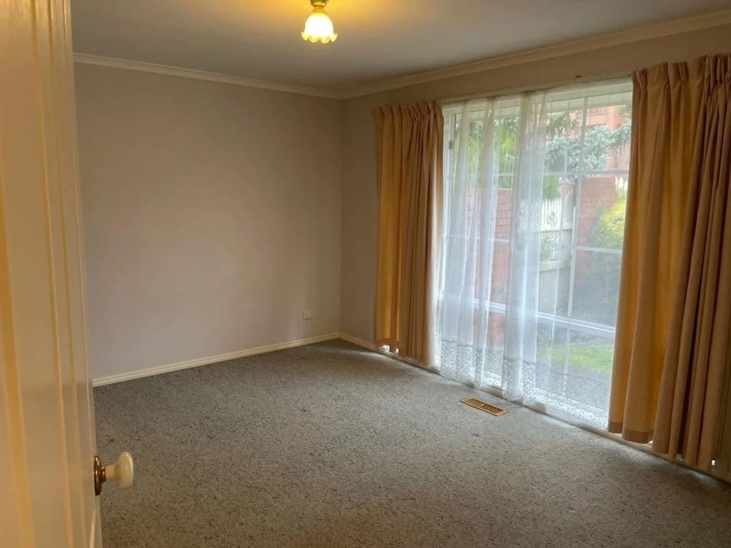 Additional image 10 of 1/21 Fairhills Parade, Glen Waverley VIC 3150
