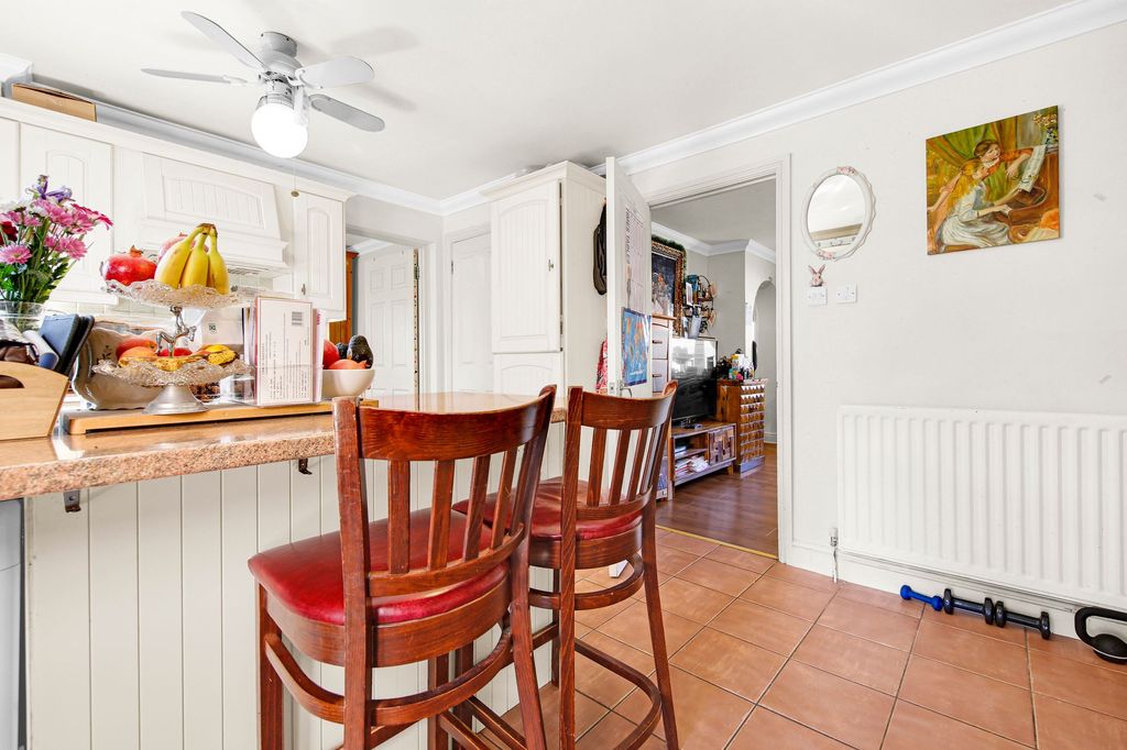Additional image 4 of 3 bed semi-detached house for saleWaterside Close, Barking IG11
