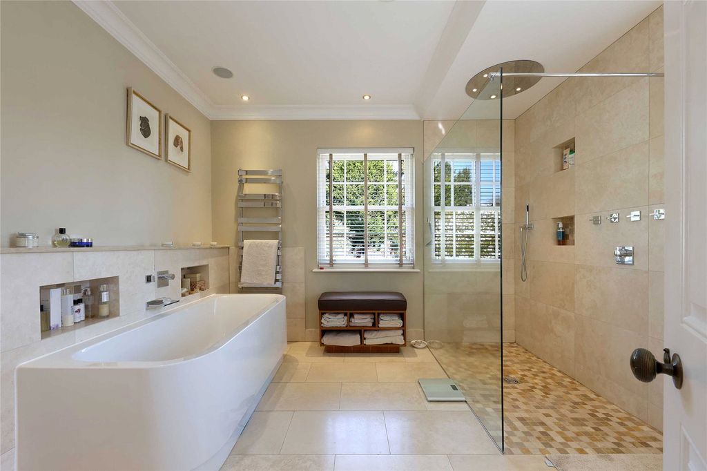 Additional image 11 of 6 bed detached house for salePenn Road, Beaconsfield, Buckinghamshire HP9