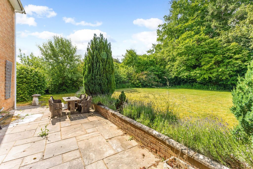 Additional image 14 of 4 bed detached house for saleWhitedown Lane, Alton GU34