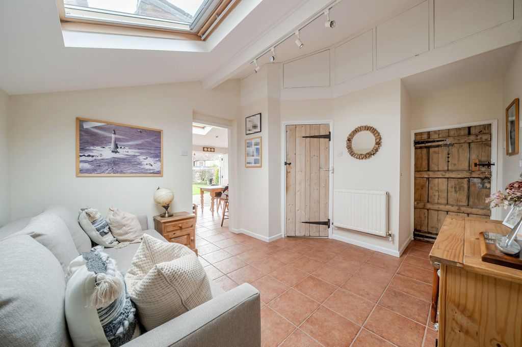 Additional image 10 of 4 bed detached house for saleHigh Street, Emsworth PO10