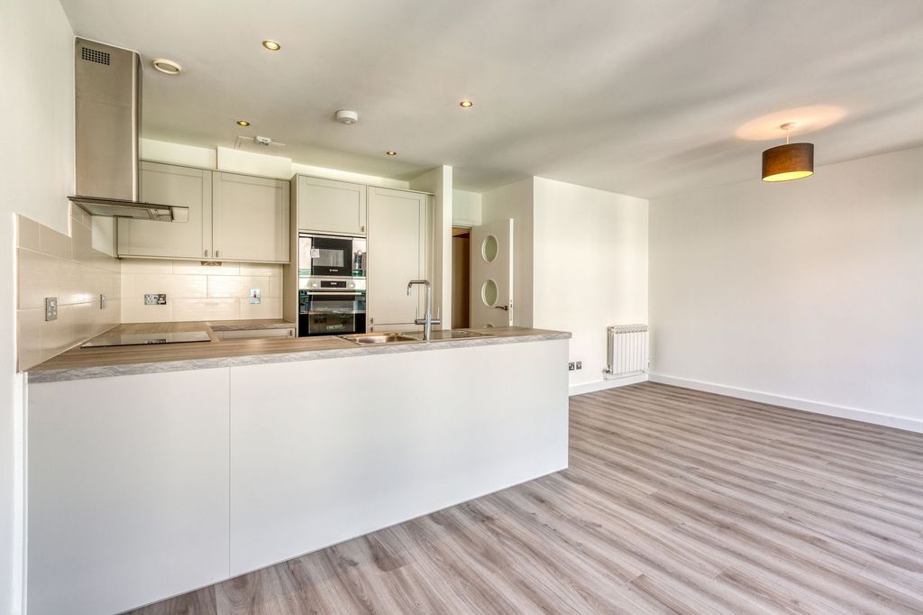 Additional image 6 of 2 bed flat for sale30 Harbour Reach, St Helier JE2