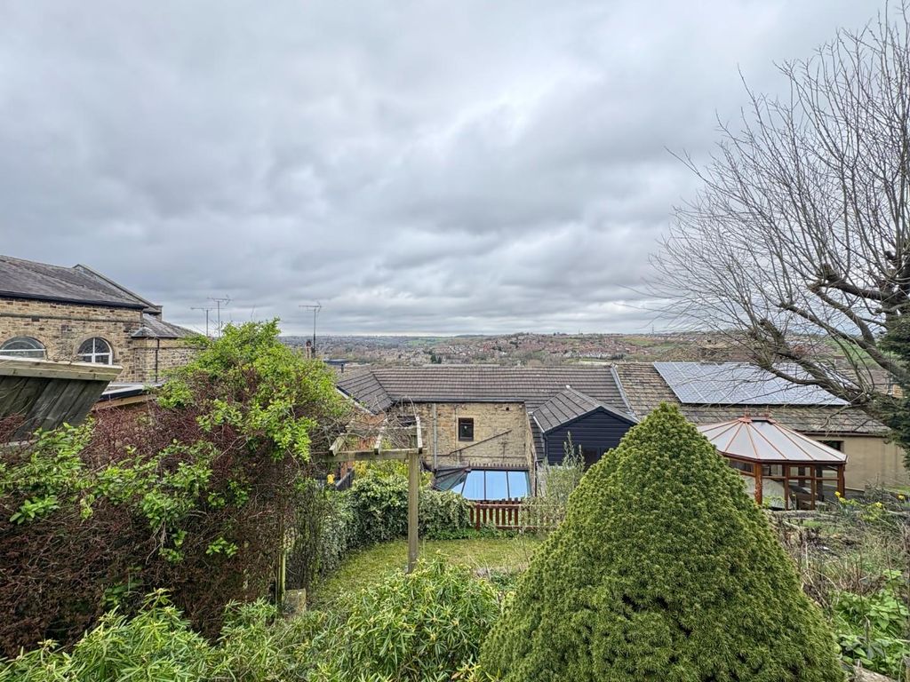 Additional image 29 of 4 bed terraced house for saleHigh Street, Hanging Heaton, Batley WF17