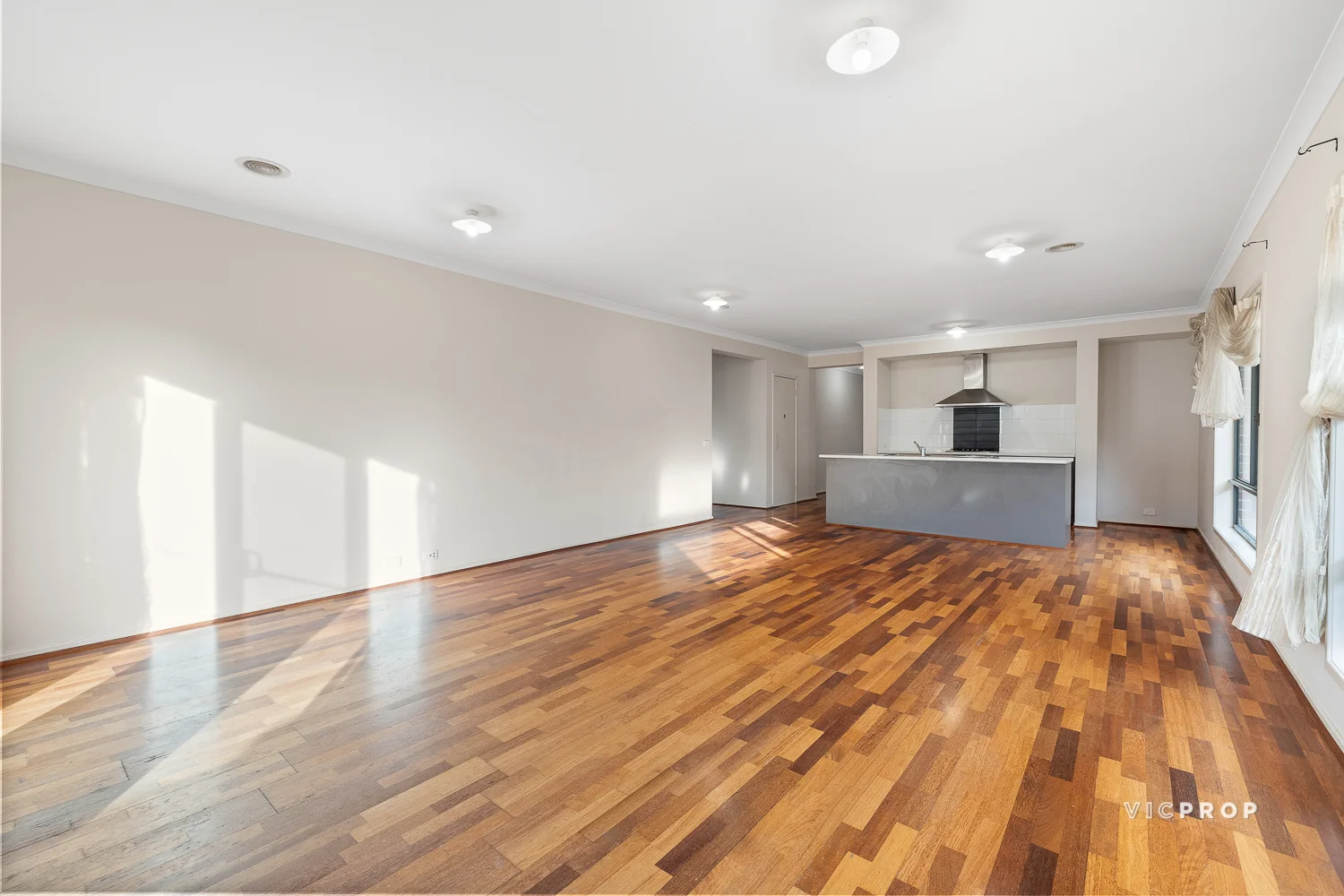 Additional image 6 of 2 Marlin Crescent, Point Cook VIC 3030