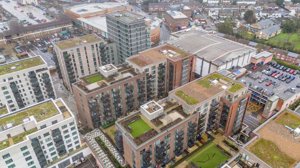 Additional image 25 of 2 bed flat for sale4, Regal Walk, Bexleyheath DA6