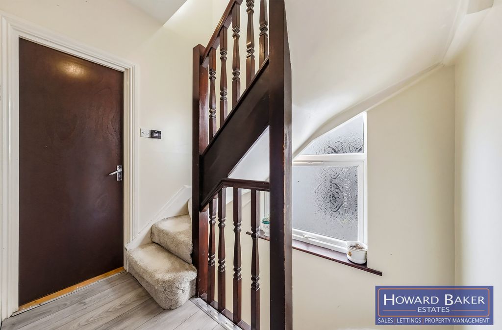 Additional image 14 of 5 bed semi-detached house for saleWoodfield Avenue, Colindale NW9