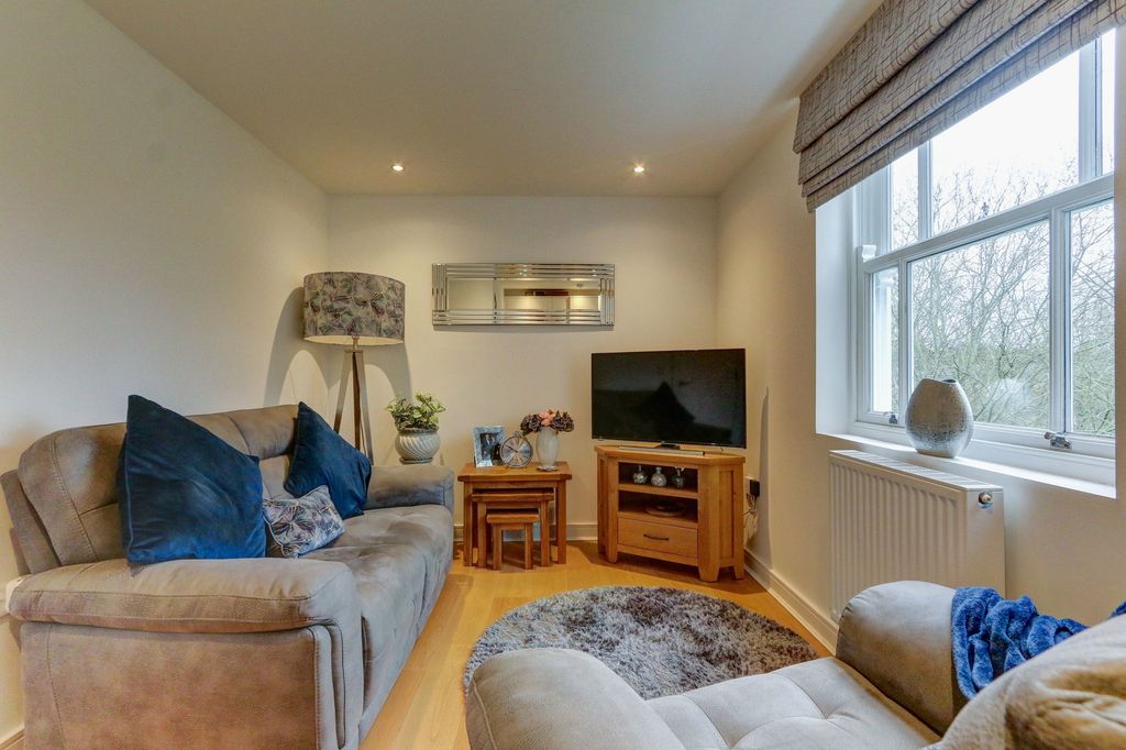 2 bed flat for saleLawson Villas, John Dobson Drive, Longhirst NE61 photo 5