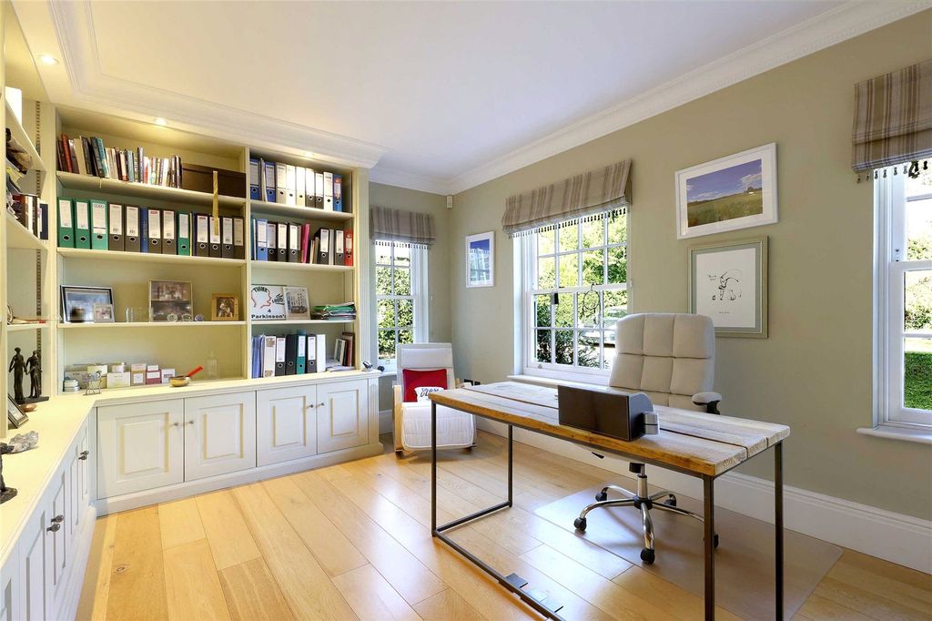 Additional image 8 of 6 bed detached house for salePenn Road, Beaconsfield, Buckinghamshire HP9