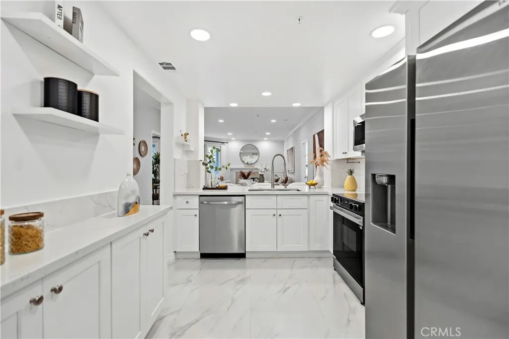 Additional image 30 of 2253 Martin 106#, Irvine, CA 92612