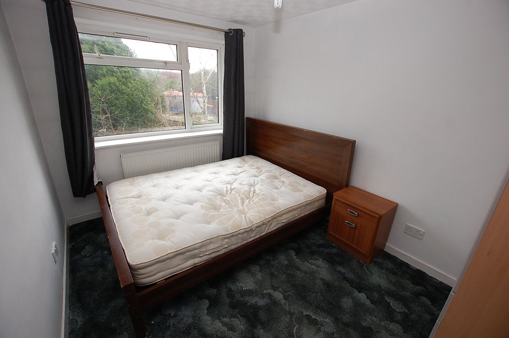 Additional image 10 of 5 bed semi-detached house for saleGlendon Crescent, Ashton-Under-Lyne, Greater Manchester OL6