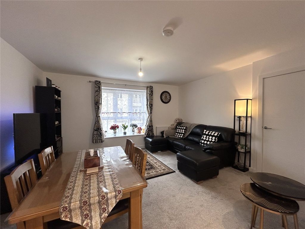 Additional image 6 of 2 bed flat for saleMcgrigor Mews, Wellesley, Aldershot, Hampshire GU11