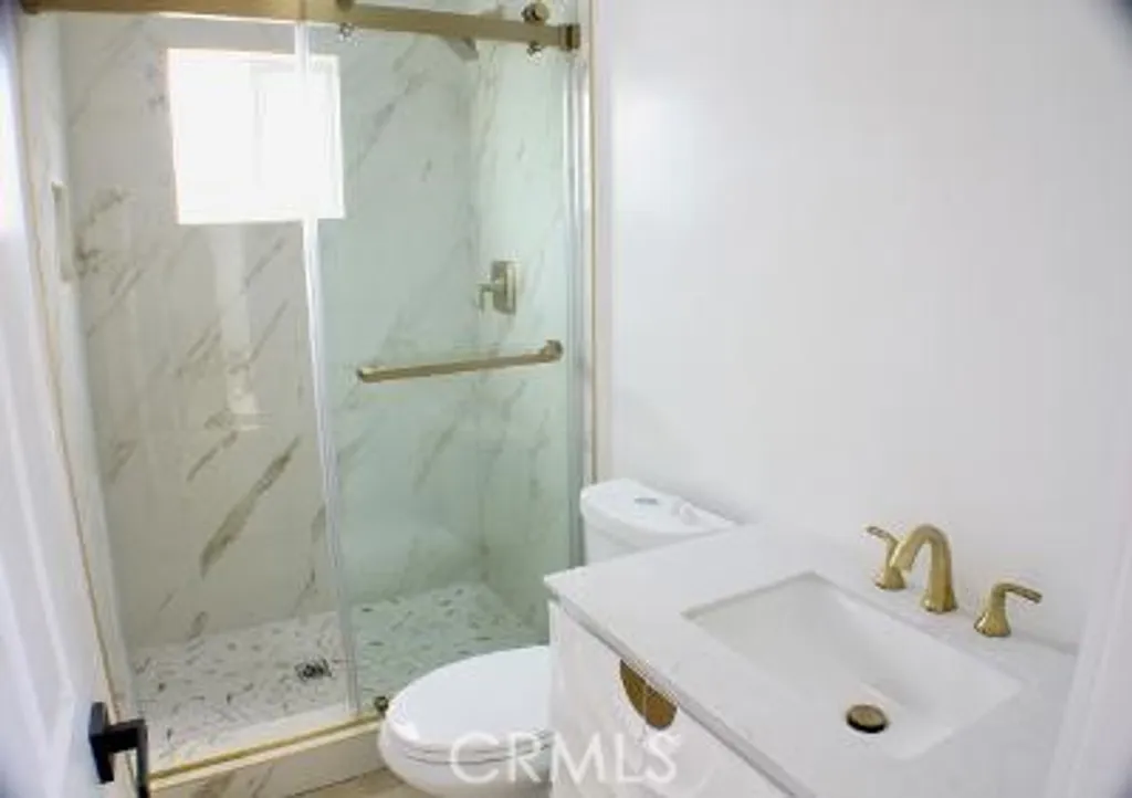 1211 Cole, Los Angeles, CA 90038