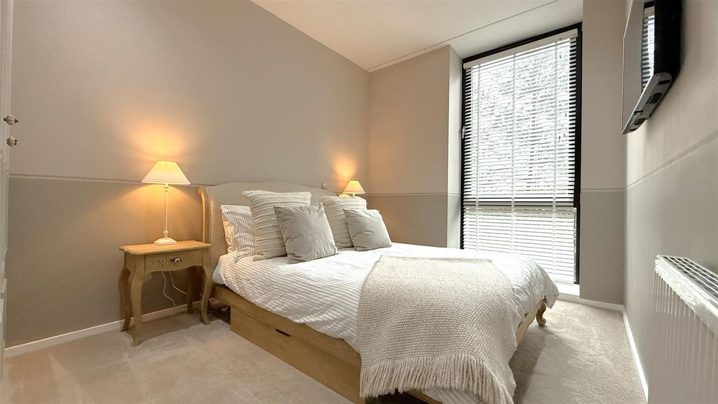 Additional image 7 of 2 bed flat for saleThe Franklin, Bournville Lane, Birmingham B30