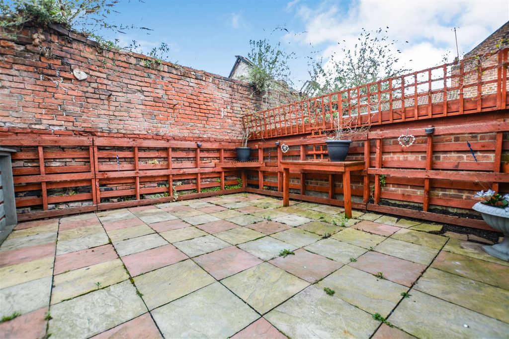 Additional image 16 of 3 bed detached house for saleFleetgate, Barton-Upon-Humber DN18