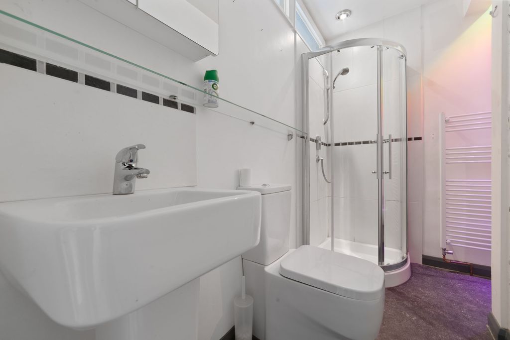 Additional image 8 of 3 bed semi-detached house for saleBeech Hill Road, Sunningdale SL5
