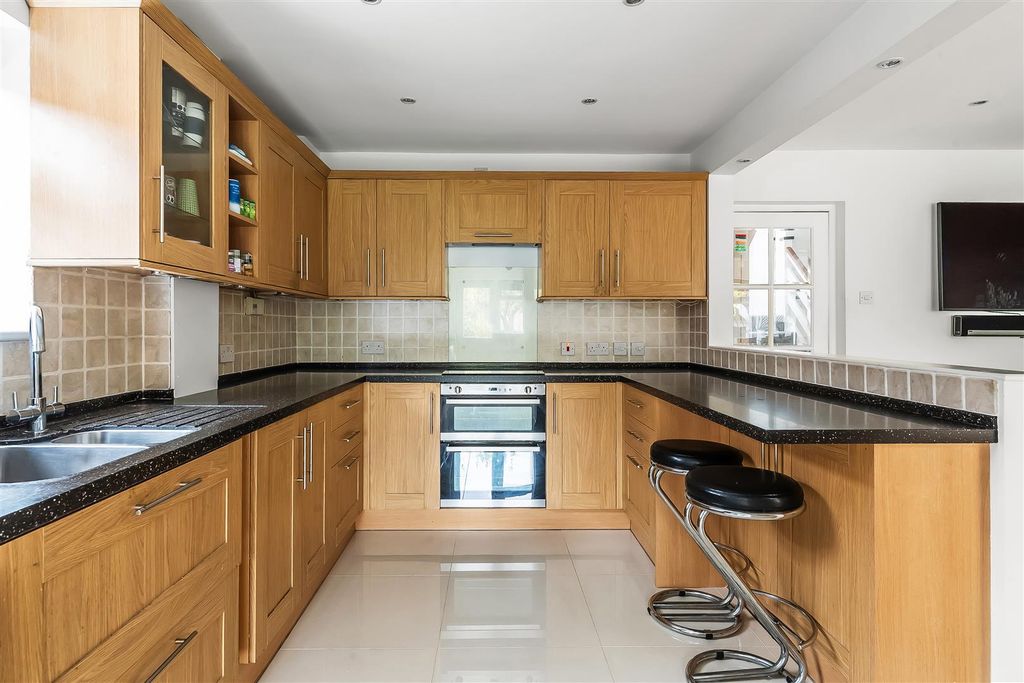 Additional image 26 of 4 bed detached house for saleAgates Lane, Ashtead KT21