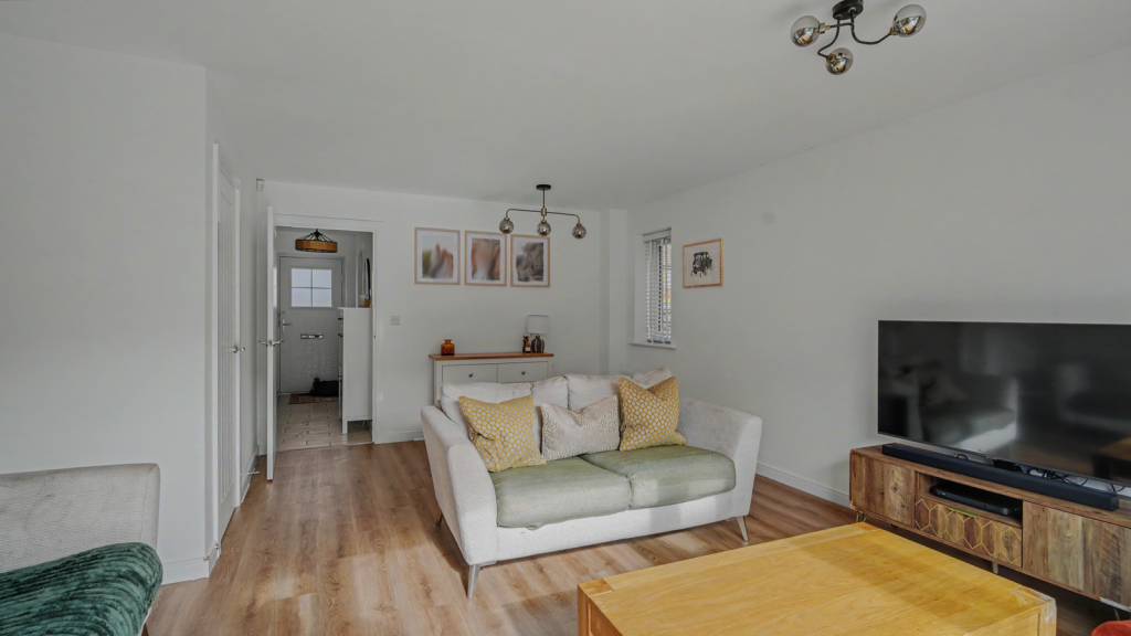 Additional image 3 of Hawthorn Way, Birmingham, B38 9AT