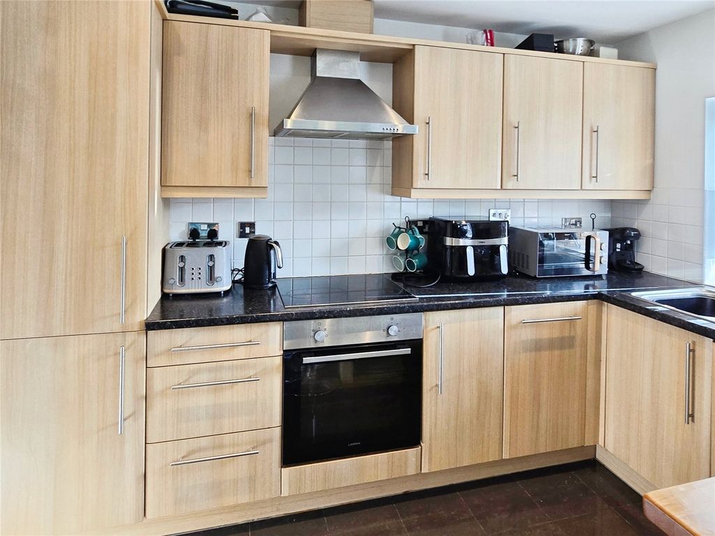 Additional image 12 of 2 bed flat for saleGittin Street, Oswestry, Shropshire SY11
