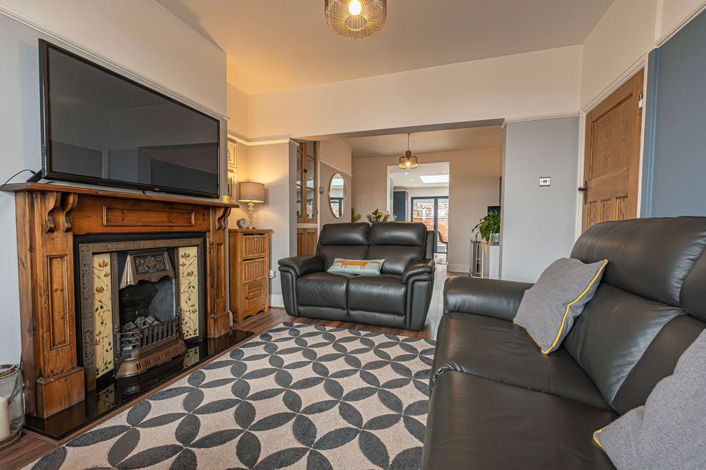 Additional image 11 of 3 bed semi-detached house for saleBrynglas Avenue, Newport NP20