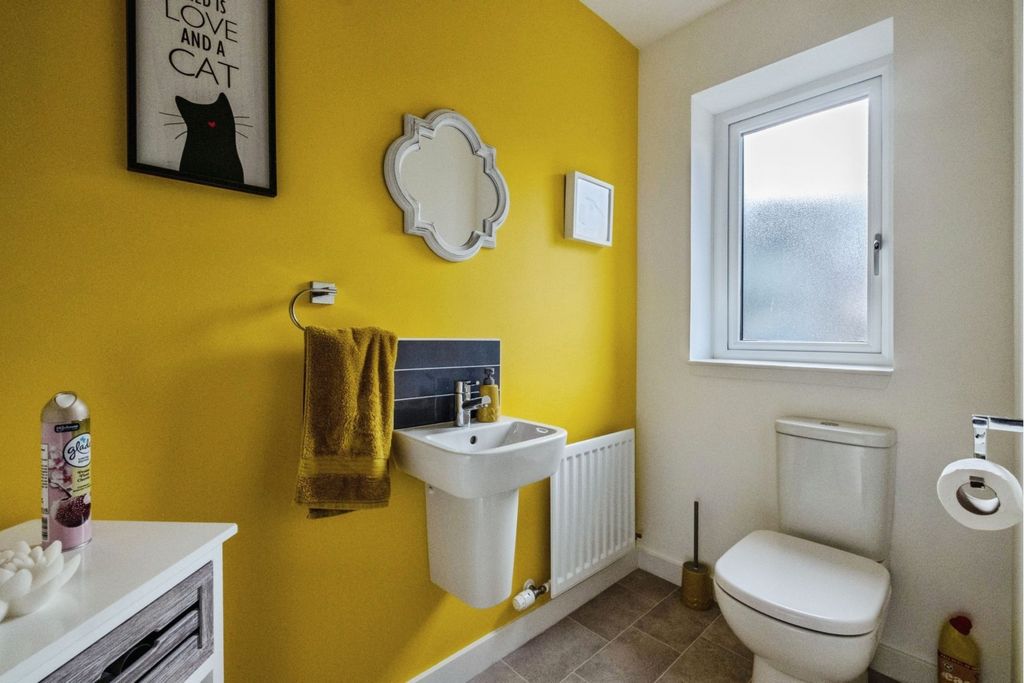 Additional image 9 of 4 bed detached house for saleMaclachlan Place, Inverness IV2
