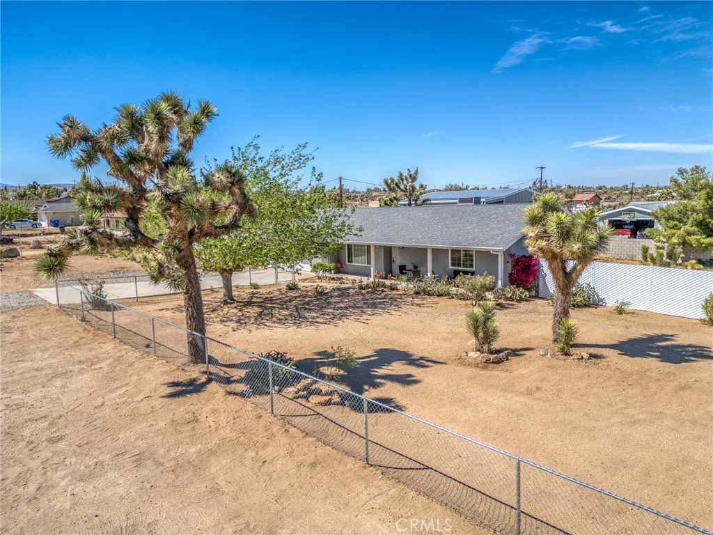 Additional image 44 of 58780 Buena Vista Dr, Yucca Valley, CA 92284