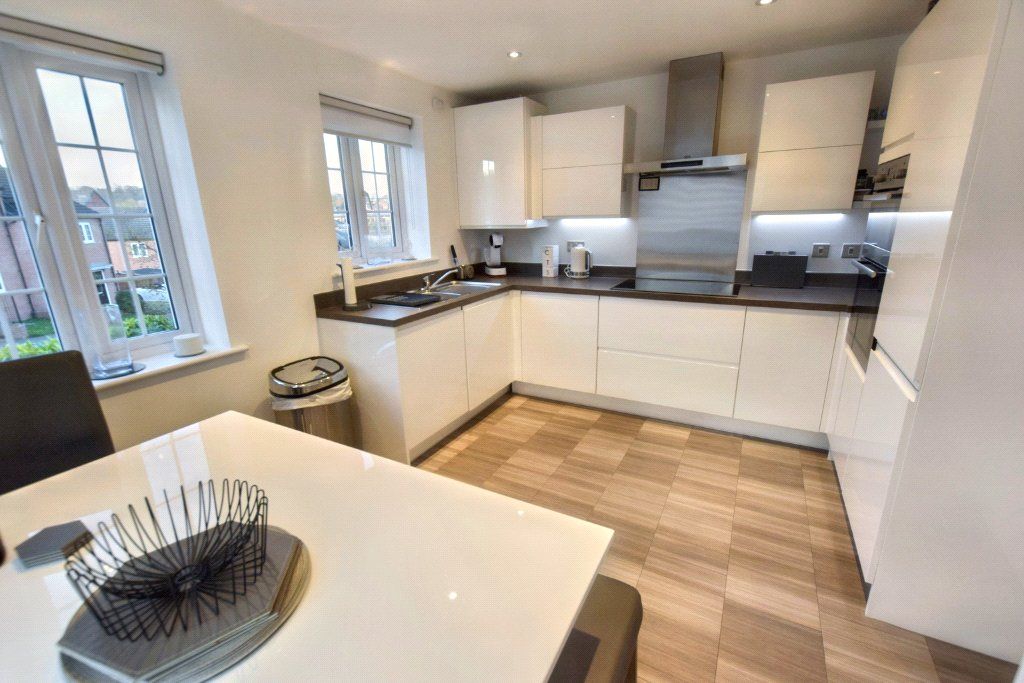 Additional image 2 of 4 bed semi-detached house for saleHoneybourne Road, Leeds LS12