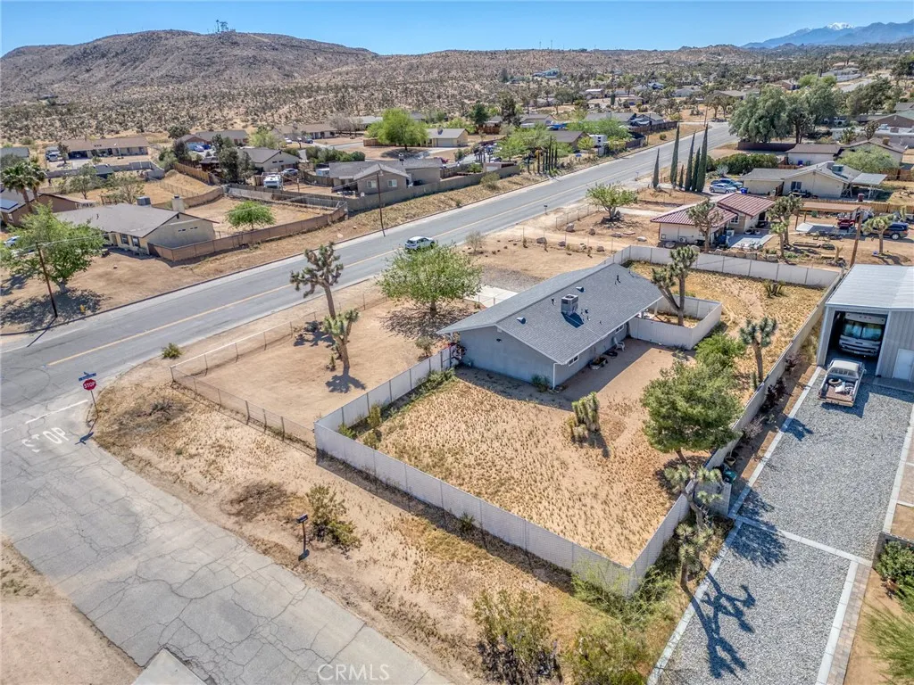 Additional image 85 of 58780 Buena Vista Dr, Yucca Valley, CA 92284