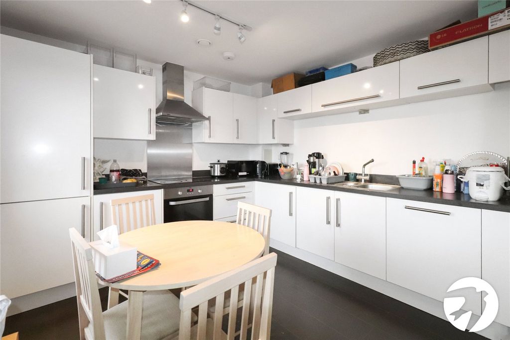Additional image 2 of 2 bed flat for saleLittle Brights Road, Belvedere DA17