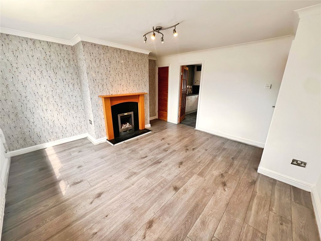 Additional image 2 of 2 bed maisonette for saleManor Crescent, Burton-On-Trent, Staffordshire DE15
