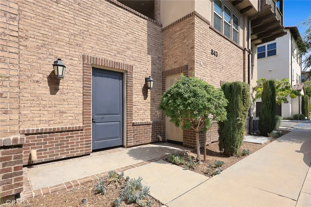 Additional image 4 of 843 Orchid Way Unit D, Azusa, CA 91702