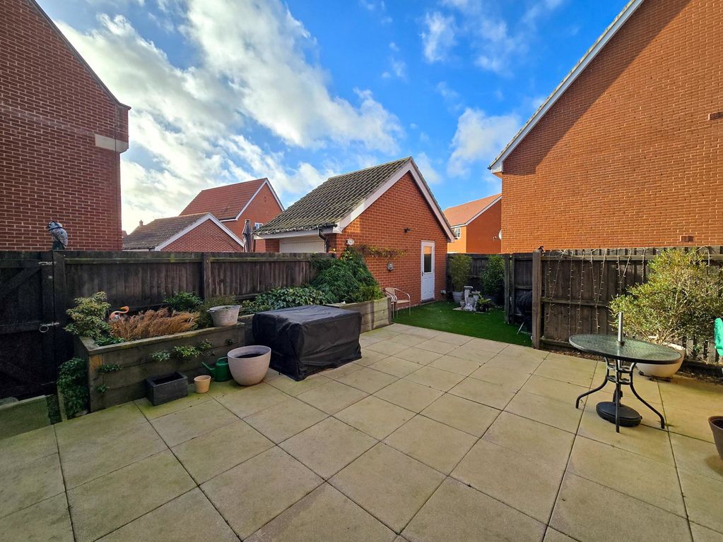 Additional image 26 of 4 bed detached house for saleNuthatch Way, Attleborough NR17