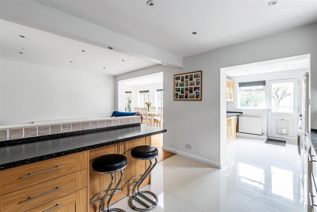 Additional image 22 of 4 bed detached house for saleAgates Lane, Ashtead KT21