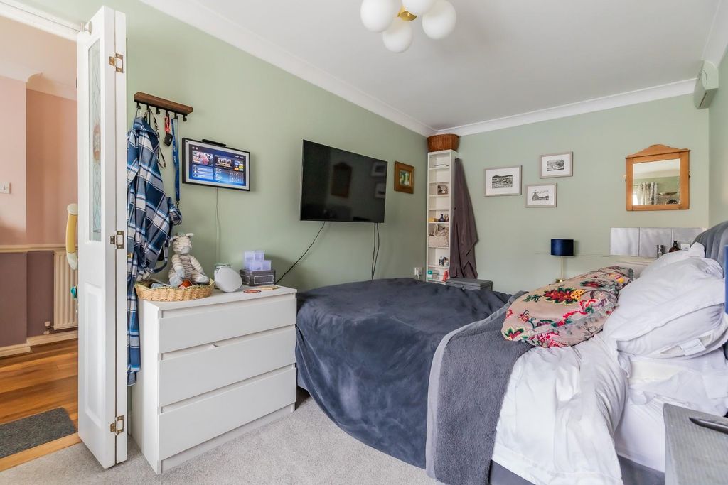 Additional image 5 of 4 bed detached house for saleClos Rhedyn, Cardiff CF5