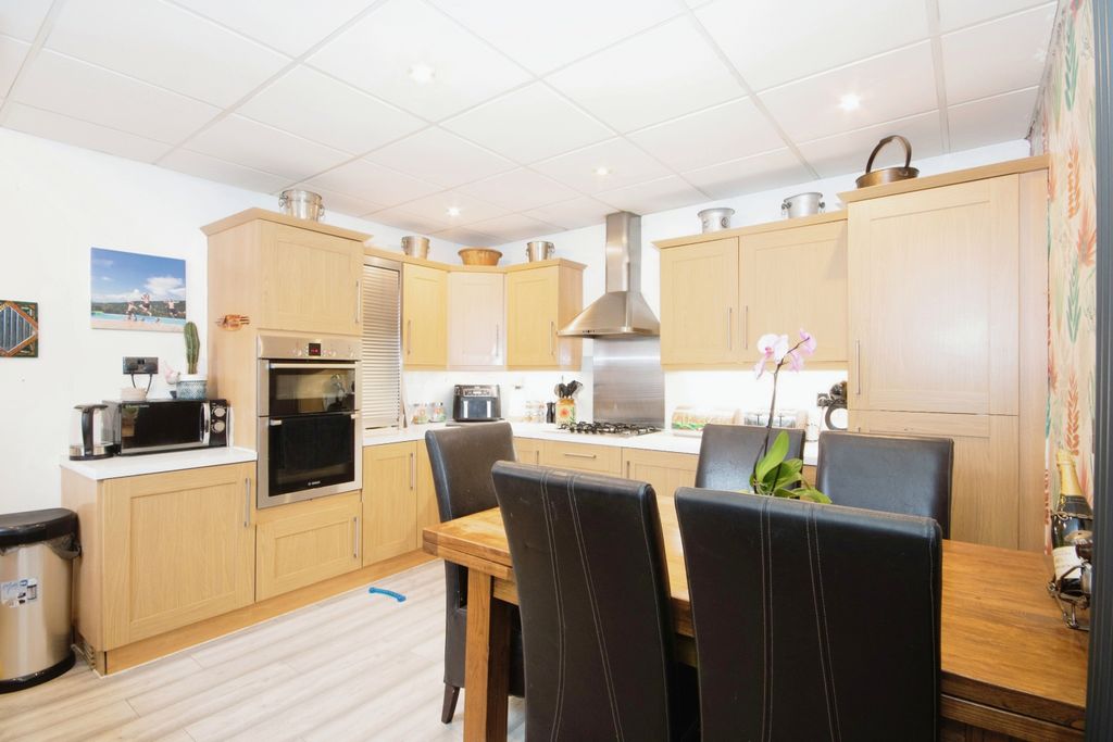 Additional image 5 of 5 bed detached house for saleThe Square, Dufftown, Keith AB55