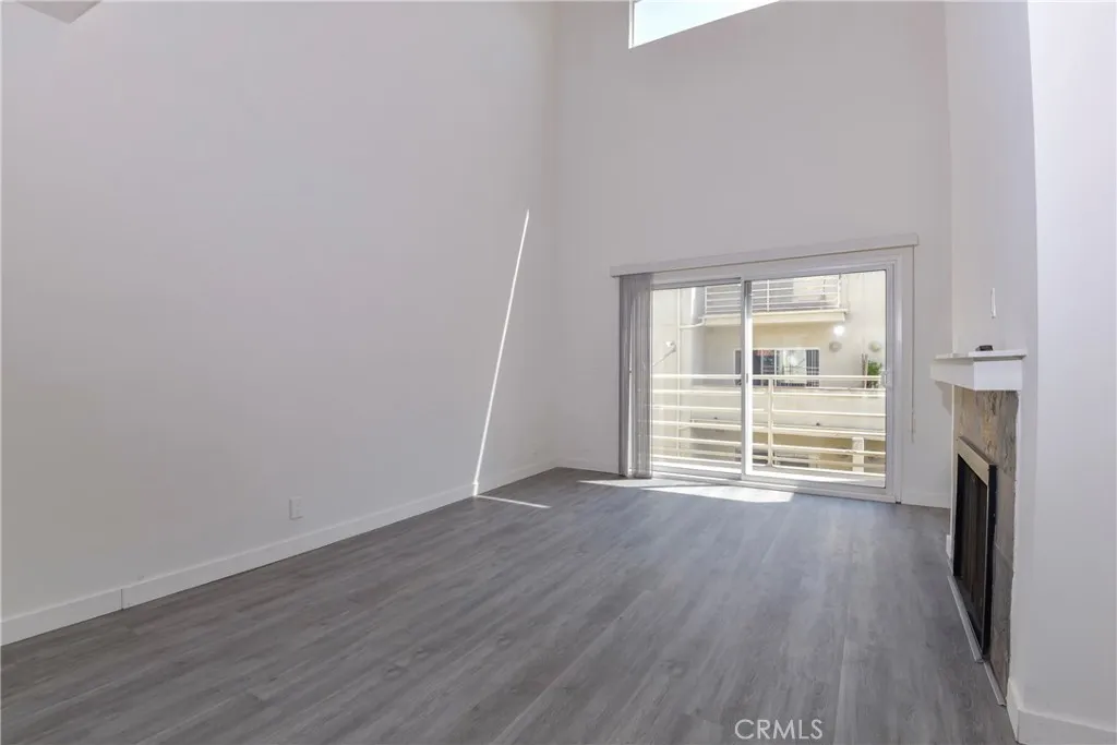Additional image 9 of 2915 Montrose Avenue Unit 525, Glendale, CA 91214