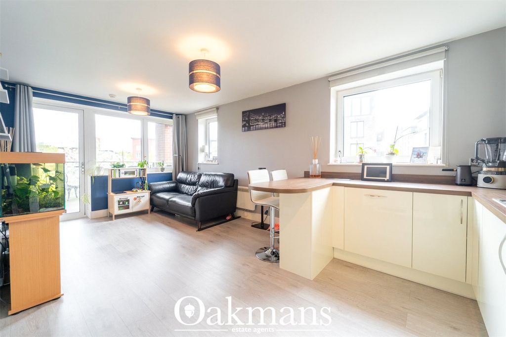 Additional image 6 of 2 bed flat for saleBell Barn Road, Birmingham, West Midlands B15