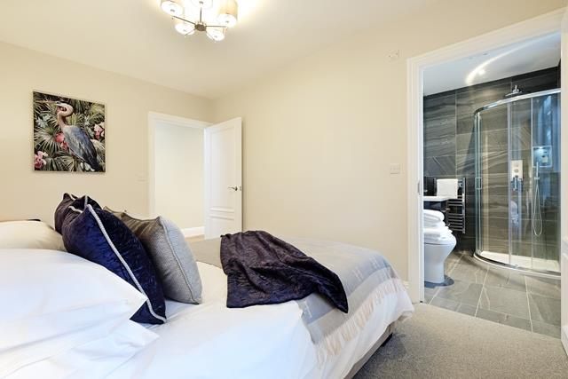 Additional image 9 of 3 bed flat for saleParkers Hill, Ashtead KT21
