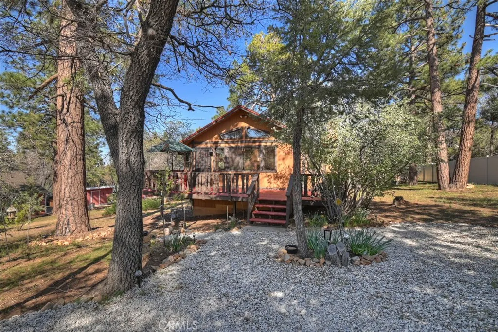 Additional image 70 of 843 Victoria Ln, Sugarloaf, CA 92386