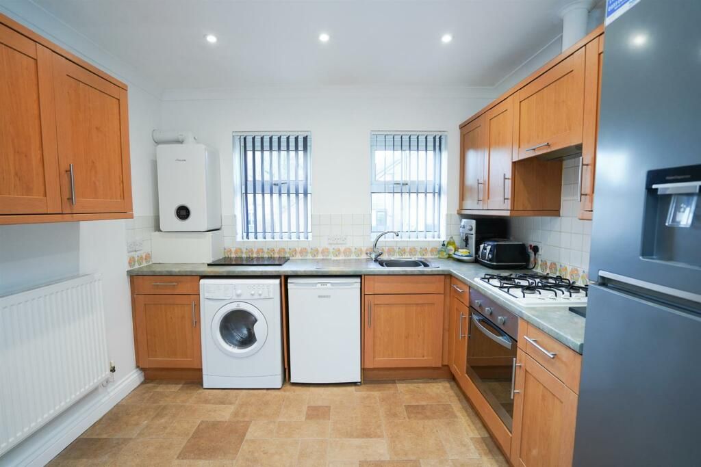 Additional image 5 of 3 bed flat for saleMarlen Court, Bideford EX39