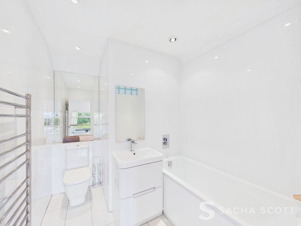 Additional image 20 of 5 bed detached house for saleHigher Drive, Banstead SM7