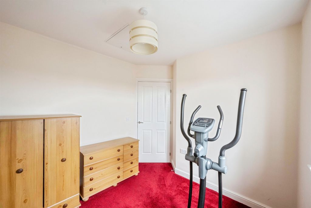 Additional image 10 of 2 bed flat for saleCarr House Road, Hyde Park, Doncaster DN4