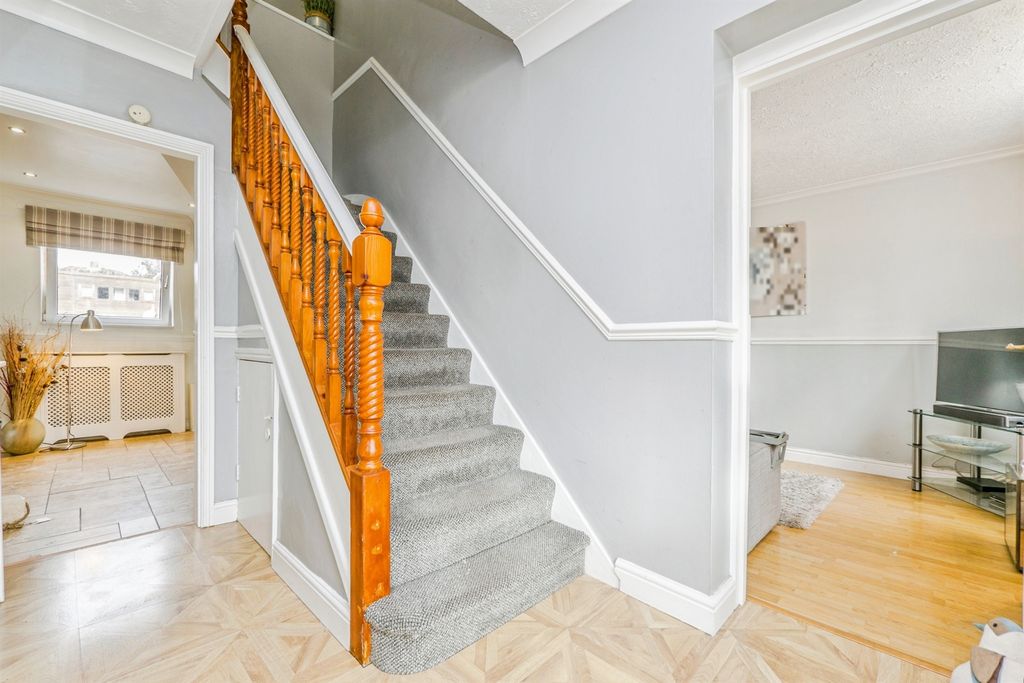 Additional image 12 of 4 bed semi-detached house for saleGwernrhuddi Road, Cyncoed, Cardiff CF23