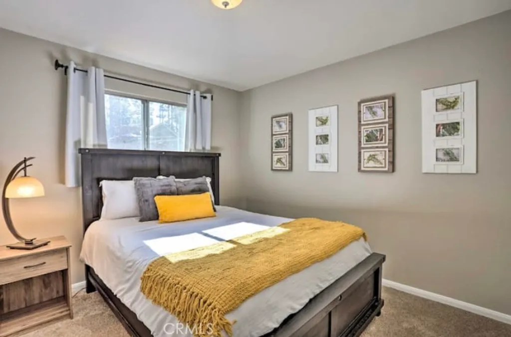 Additional image 18 of 304 E Fairway Blvd, Big Bear City, CA 92314