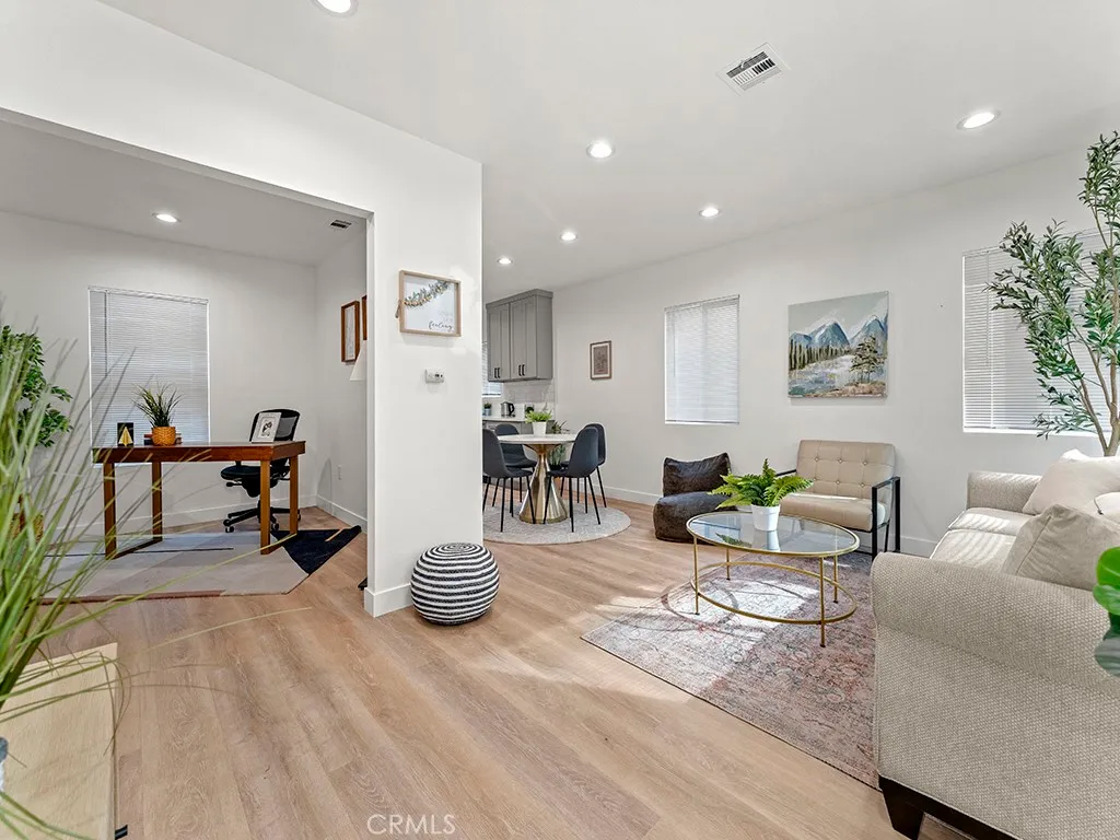 Additional image 27 of 1411 W 7th Street, Santa Ana, CA 92703