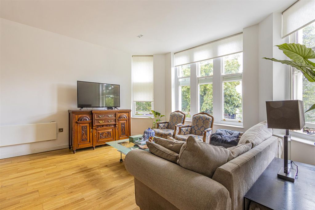 Additional image 5 of 2 bed flat for salePlas Gwynt Mansions, Pontcanna, Cardiff CF11