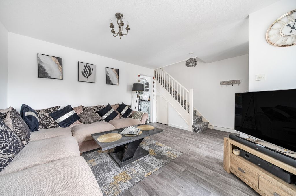 Additional image 5 of 3 bed end terrace house for saleWoking, Surrey GU21